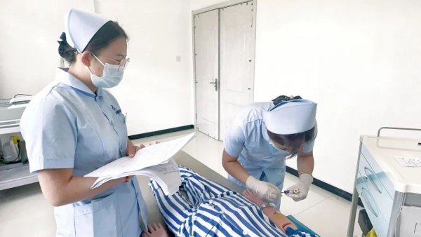 强素质 提技能 一“针”见血现场考核---廊坊佑民康复医院静脉采血考核进行时！