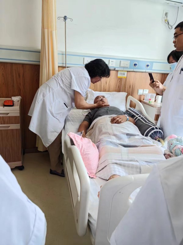 学无止境-----康复内科教学查房纪实